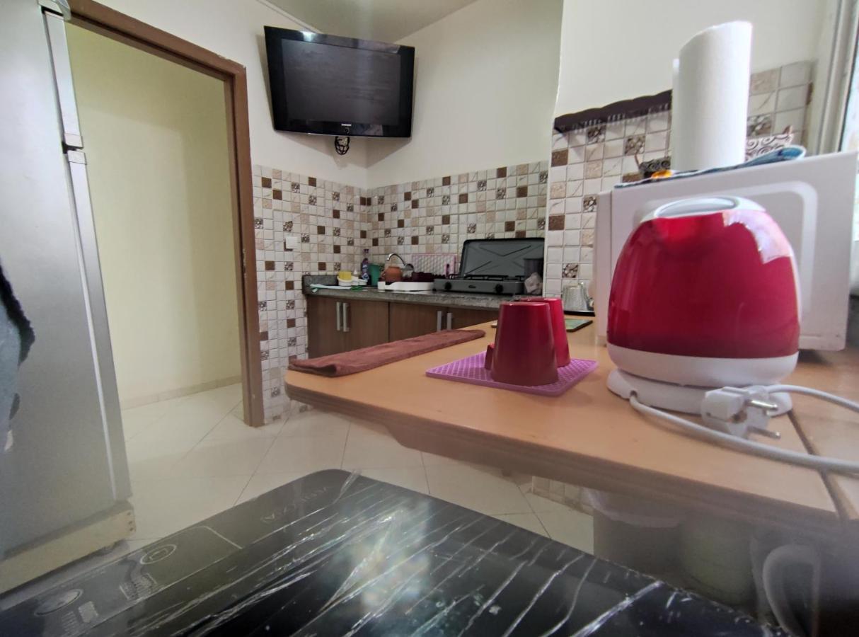Beautiful Ground-Floor Apartment With Portable Air Conditioning, Parking, And Free Wi-Fi Casablanca Exteriér fotografie
